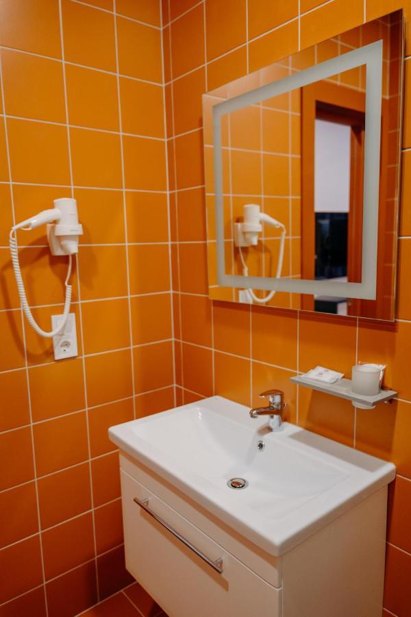 Lomo Hotel Umany Kültér fotó